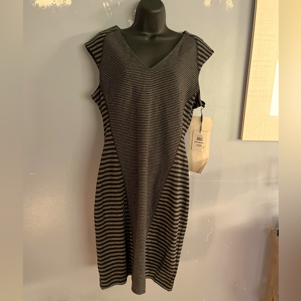 Calvin Klein Size 12 Black Gray Stripe Dress New With Tags